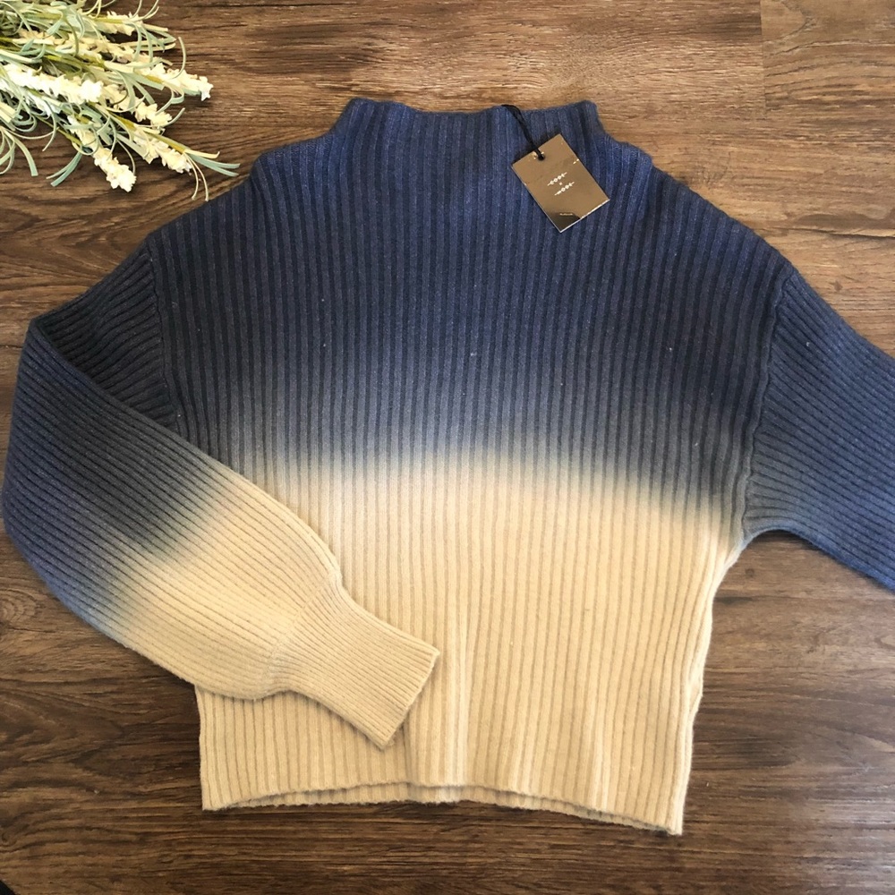 Code x Mode women’s sweater